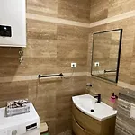 Appartamento Luce Mit Pool