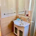 Appartamento Luce Mit Pool