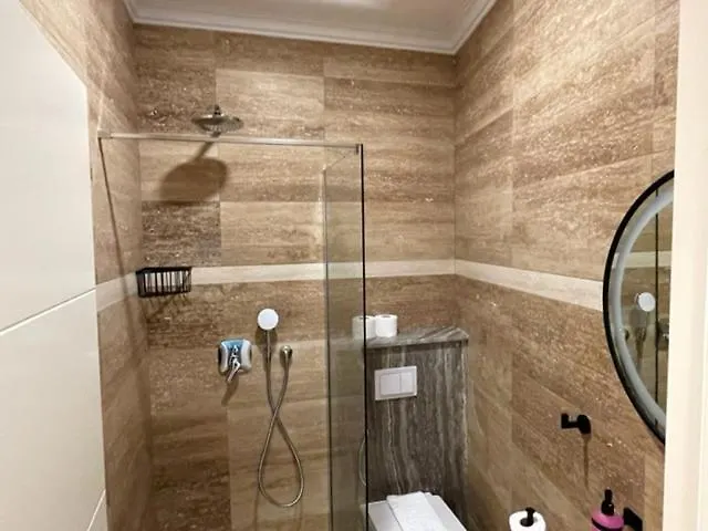 Luce Mit Pool Apartamento