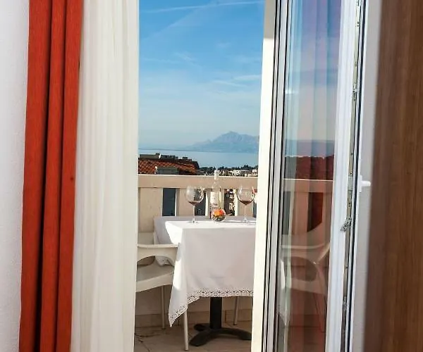 Appartement Luce Mit Pool *